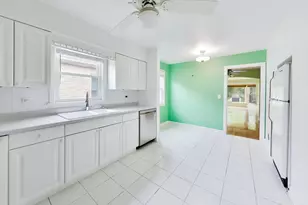 6215 N Lowell Ave, Chicago, IL 60646 - Photo 11