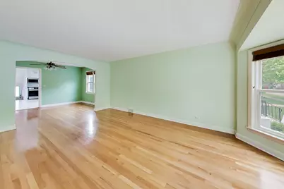 6215 N Lowell Avenue, Chicago, IL 60646 - Photo 3