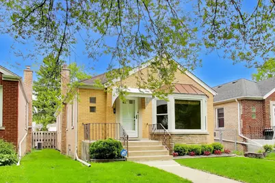 6215 N Lowell Avenue, Chicago, IL 60646 - Photo 1