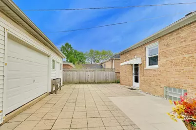6215 N Lowell Avenue, Chicago, IL 60646 - Photo 27