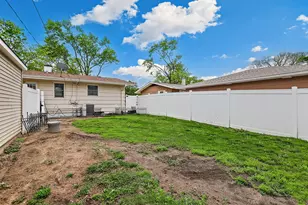 22 Arrowhead Dr, Thornton, IL 60476 - Photo 23