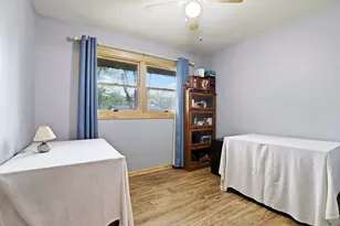 22 Arrowhead Dr, Thornton, IL 60476 - Photo 13