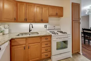 5506 Lincoln Ave, Morton Grove, IL 60053 - Photo 13