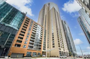 420 E Waterside Dr, Chicago, IL 60601 - Photo 1