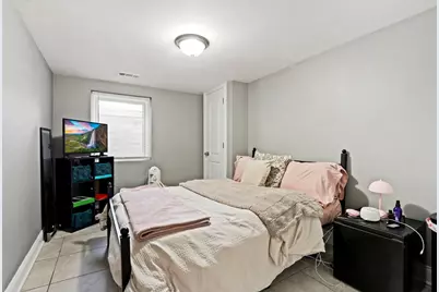 12112 S Indiana Avenue, Chicago, IL 60628 - Photo 17
