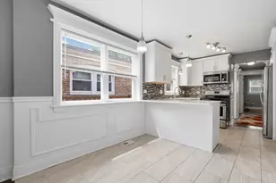 12112 S Indiana Ave, Chicago, IL 60628 - Photo 5