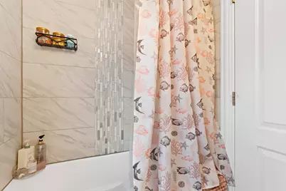 12112 S Indiana Avenue, Chicago, IL 60628 - Photo 13