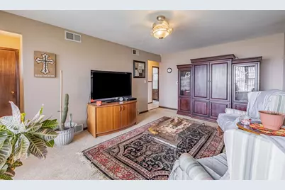 10808 Major Avenue, Chicago Ridge, IL 60415 - Photo 5