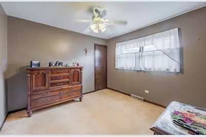 10808 Major Avenue, Chicago Ridge, IL 60415 - Photo 7