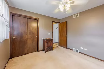 10808 Major Avenue, Chicago Ridge, IL 60415 - Photo 9