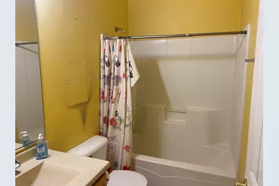 586 Chestnut Drive, Oswego, IL 60543 - Photo 11