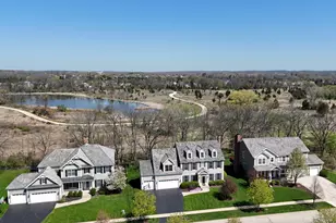 2890 Trail Crest Ln, Lindenhurst, IL 60046 - Photo 55