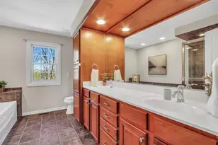 2890 Trail Crest Ln, Lindenhurst, IL 60046 - Photo 23