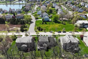 2890 Trail Crest Ln, Lindenhurst, IL 60046 - Photo 59