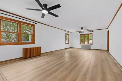 366 Poplar Street, Crystal Lake, IL 60014 - Photo 7