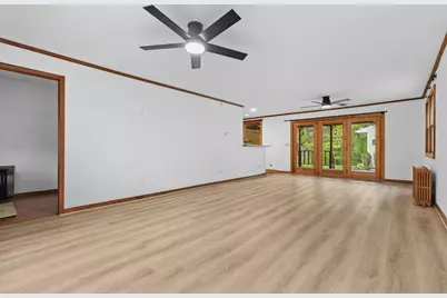 366 Poplar Street, Crystal Lake, IL 60014 - Photo 5
