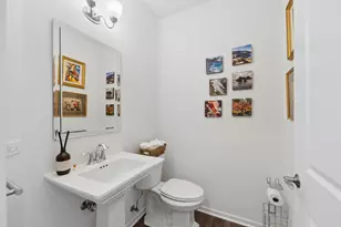 1999 Kingsley Cir, Northbrook, IL 60062 - Photo 5