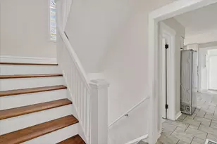 2726 S 60th Ct, Cicero, IL 60804 - Photo 17
