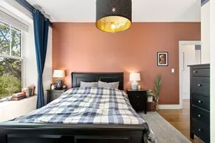2701 N Mildred Ave, Chicago, IL 60614 - Photo 9
