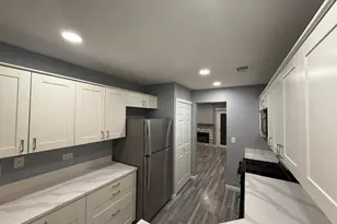 274 Sheffield Dr, Schaumburg, IL 60194 - Photo 5