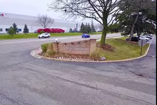 244 Klein Creek Ct, Carol Stream, IL 60188 - Photo 3
