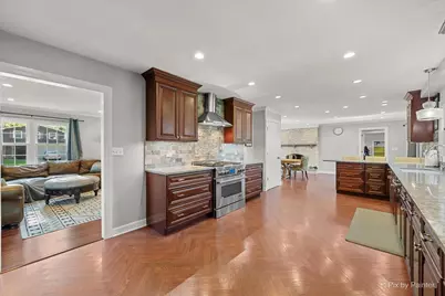 961 N Topanga Avenue, Palatine, IL 60074 - Photo 5
