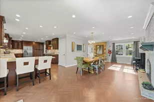 961 N Topanga Ave, Palatine, IL 60074 - Photo 7