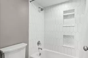 961 N Topanga Ave, Palatine, IL 60074 - Photo 17