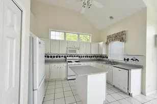 25410 W Latham Ct, Plainfield, IL 60585 - Photo 5