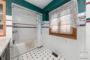 21W325 Sunnyside Dr, Itasca, IL 60143 - Photo 39