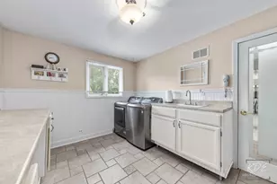 21W325 Sunnyside Dr, Itasca, IL 60143 - Photo 27