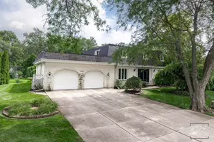 21W325 Sunnyside Dr, Itasca, IL 60143 - Photo 7