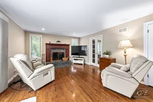 21W325 Sunnyside Dr, Itasca, IL 60143 - Photo 23
