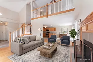 17977 Lochwood Pl, Tinley Park, IL 60487 - Photo 3