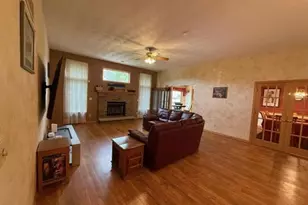 6518 Broadcast Pkwy, Loves Park, IL 61111 - Photo 5