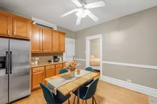 3722 N Bosworth Ave, Chicago, IL 60613 - Photo 41