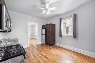 3722 N Bosworth Ave, Chicago, IL 60613 - Photo 21