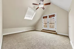 3722 N Bosworth Ave, Chicago, IL 60613 - Photo 11