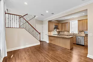 3722 N Bosworth Ave, Chicago, IL 60613 - Photo 5