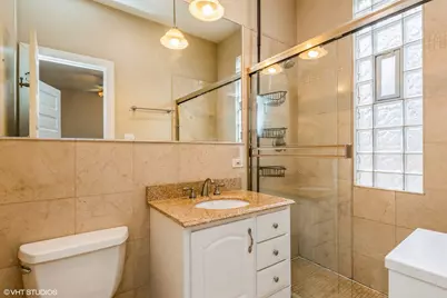 3722 N Bosworth Avenue, Chicago, IL 60613 - Photo 29