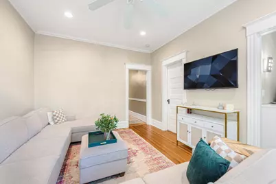 3722 N Bosworth Avenue, Chicago, IL 60613 - Photo 35