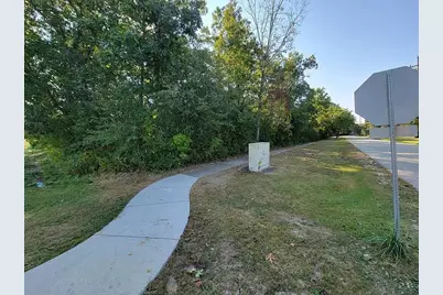 125 S Delany Road, Gurnee, IL 60031 - Photo 3