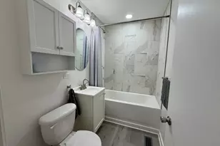 9125 S 51st Ave, Oak Lawn, IL 60453 - Photo 15
