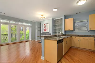2352 W Bloomingdale Avenue #3W, Chicago, IL 60647 - Photo 13