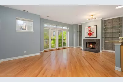 2352 W Bloomingdale Avenue #3W, Chicago, IL 60647 - Photo 3
