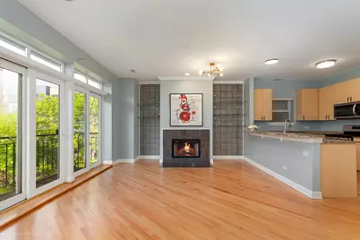 2352 W Bloomingdale Avenue #3W, Chicago, IL 60647 - Photo 11