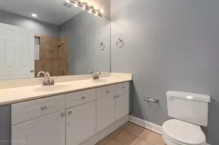 2352 W Bloomingdale Ave, Chicago, IL 60647 - Photo 17
