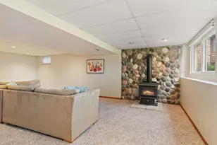 18 Jennifer Ln, Dekalb, IL 60115 - Photo 25