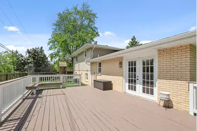9025 Kathy Court, Orland Park, IL 60462 - Photo 19