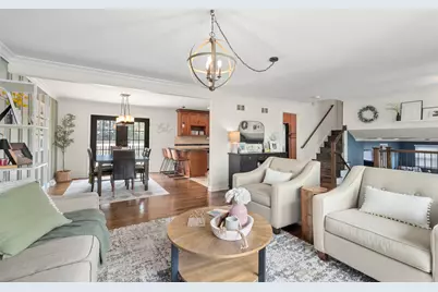 9025 Kathy Court, Orland Park, IL 60462 - Photo 5